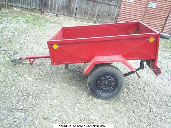 doresc sa fericesc pe cineva cu aceasta remorca noua 500 kg. cu numai 2500 lei neg.
din remorca
