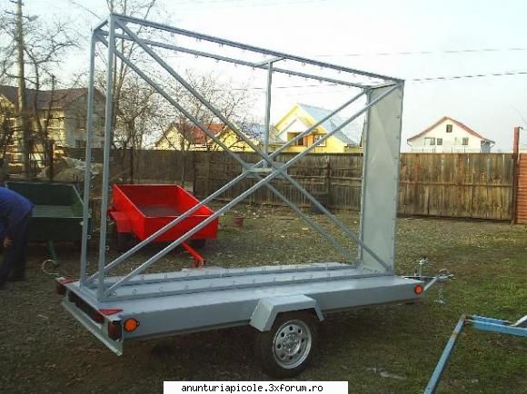 remorca noua pot face partial schimb marfuri!la multi ani!