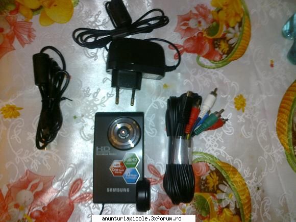 vand camera video samsung u10 black, full hd+ card starea nou    *     