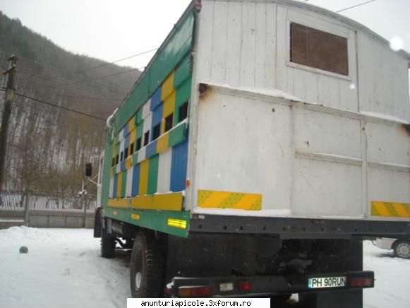 apicola salutam saviem omologat apicol, 1986, fata extractie, tipul stupului vertical rame cat 3/4,