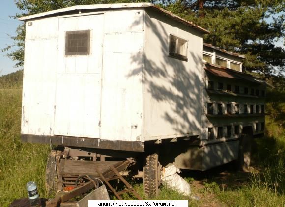 capacitate : 44 familii ; dormitor ; camera extras cu lazile sunt pe 18 - 20 rame. stare tehnica