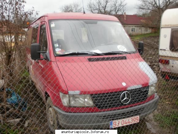 vand mercedes sprinter 312, 
anul - 1996 
motor 2,9   122 cai putere
 fara 1900 euro
nu este la tel.