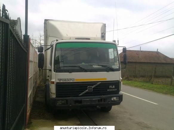 camion volvo vand camion volvo 612  ,an fabr:1998 tone, cabina dubla pat, statie, radio