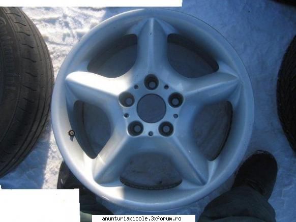 vand  4 jante pe 17 originale bmw pentru x5 sau seria 7. pret 1200lei toate
tel. de contact lyvyu!