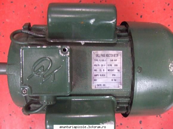 motor nou la cutie 3 kw , 2 450 lei nu are fulie
 lomota marius 0721880689 giurgiu
 este la fel ca