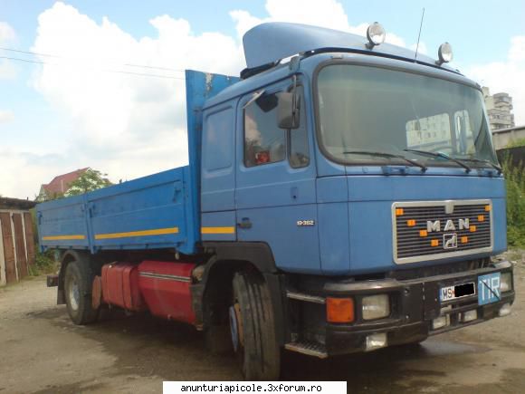 vand camion ideal apicultura numai caroserie este 6,3 metri ,masina lucrat pastorala ,am pus