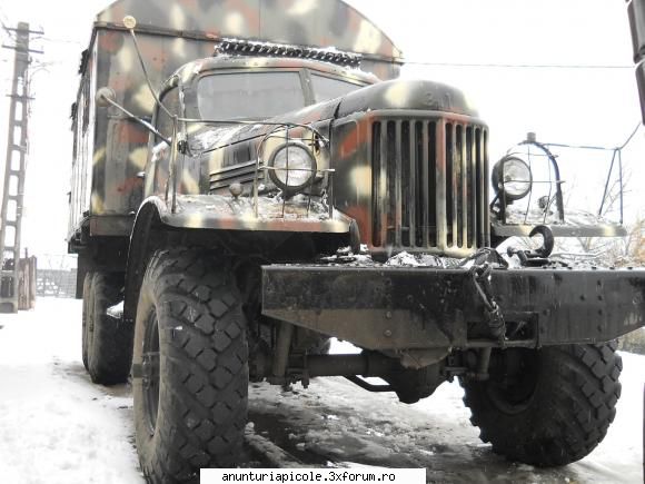 inca o poza. vand camion zil 157