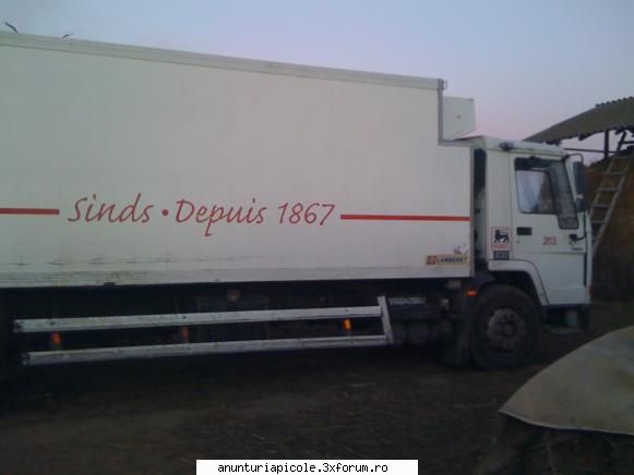 vand camion volvo poze