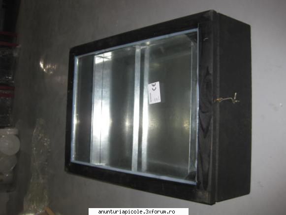Catalog Echipamente Apicole - Poze suplimentare topitor solar 1 - VANZARI ECHIPAMENTE APICOLE
