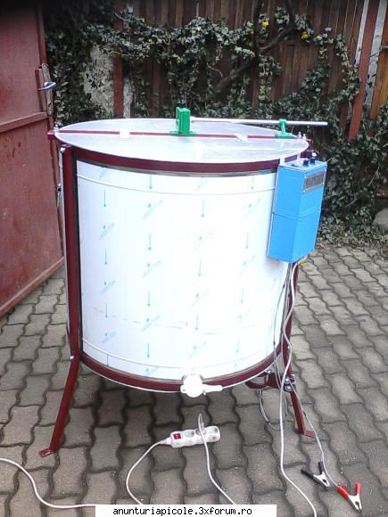 Centrifugi si echipament apicol din inox - preturi de producator - damin1969 - VANZARI ECHIPAMENTE APICOLE