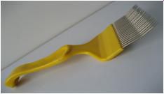 Oferta - ECHIPAMENTE APICOLE - Furculita pentru decapacit cu dintii indoiti - VANZARI ECHIPAMENTE APICOLE
