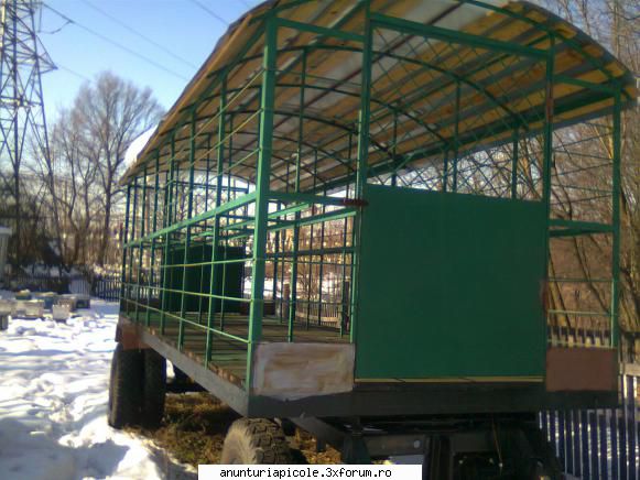 vand pavilion apicol 56 locuri dadant 10+10, cu varte,j ,roti duble pe spate . l 6.30 m , h3.50 m ,