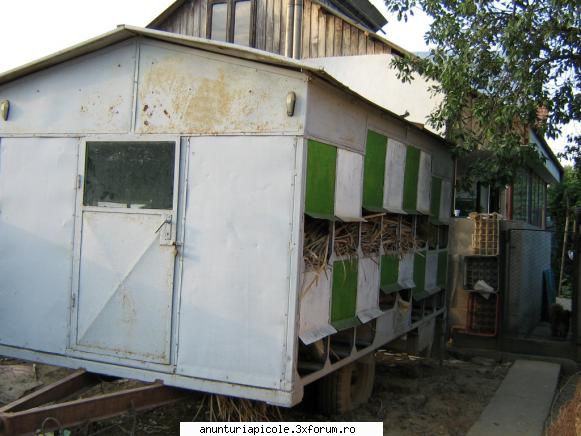 !!!!Pavilion apicol tractabil cu ARO!!!!!! - Vand pavilion apicol inmatriculat - VANZARI ECHIPAMENTE APICOLE