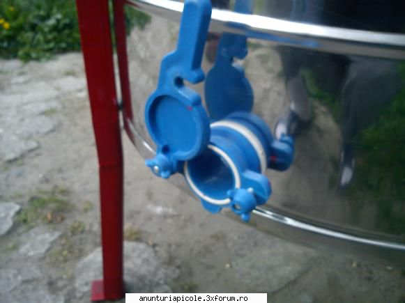 Vand CENTRIFUGA INOX - nicu17 - VANZARI ECHIPAMENTE APICOLE
