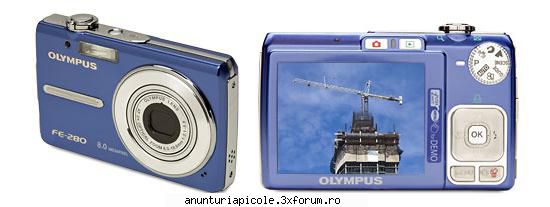 Vand camera foto digitala Olympus - putin folosita, impecabila, albastra, pachet - DIVERSE