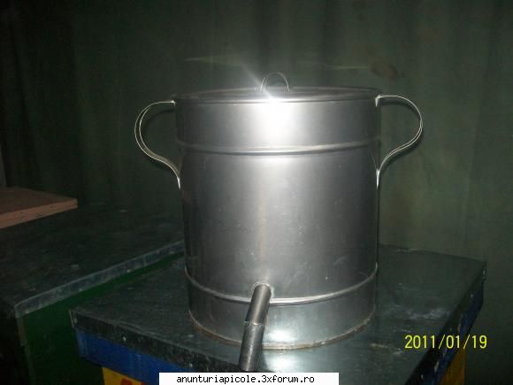 Vand topitor ceara inox - Vand topitor ceara inox pe aburi nou . :) sunt - VANZARI ECHIPAMENTE APICOLE