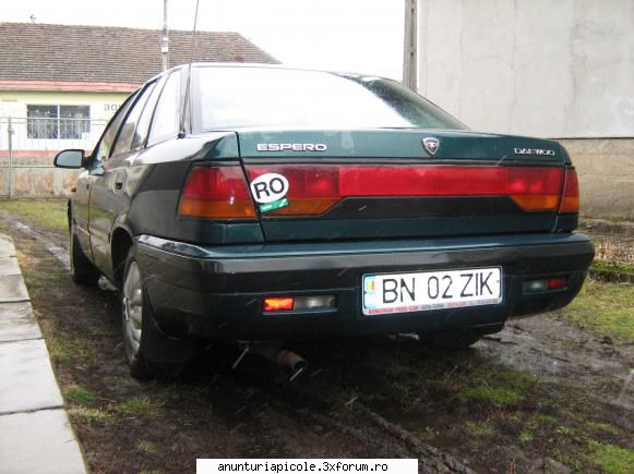 Vind familii albine - Va pot oferi un autoturism Daewoo Espero 1.8 - VANZARI MATERIAL BIOLOGIC