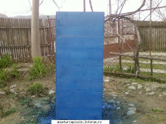 confectionez stupi nu pot oferi factura - pentru domnul kovaci stupi sunt gata - VANZARI ECHIPAMENTE APICOLE