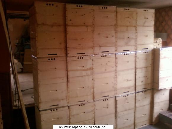 confectionez stupi nu pot oferi factura - puneti va rog configuratia dorita si - VANZARI ECHIPAMENTE APICOLE
