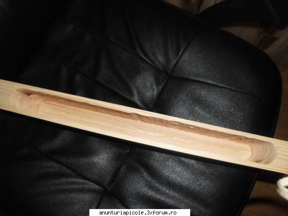 cumpar 90 hranitoare si 90 diafragme - si ultima chiar 9 cm adancime - CUMPARARI ECHIPAMENTE APICOLE