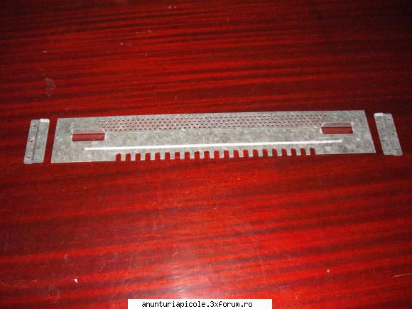 echipamente apicole - gratie metalica pentru urdinis, 390 x 65 mm pret - VANZARI ECHIPAMENTE APICOLE