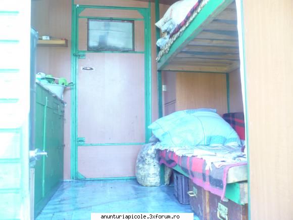 inauntru pavilon apicol de vanzare