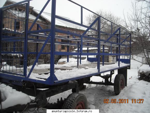 v�nd 2005, lungime 6.70 m, 1.80 m, 2,25 m, capacitate 36 stupi verticali �n stelaj, 10 stupi