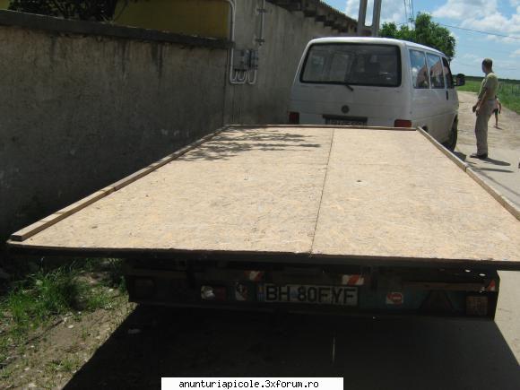 schimb platforma cu fam.de albine - Schimb platforma auto , 2 axe , 2000 max.aut. se - SCHIMBURI DIVERSE