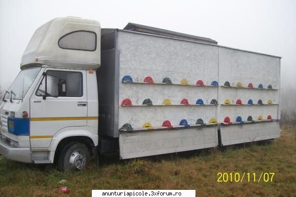 vand camion pavilion apicol vw 80 7t - capacitate 66 lazi orizontale pe 18 rame - VANZARI ECHIPAMENTE APICOLE