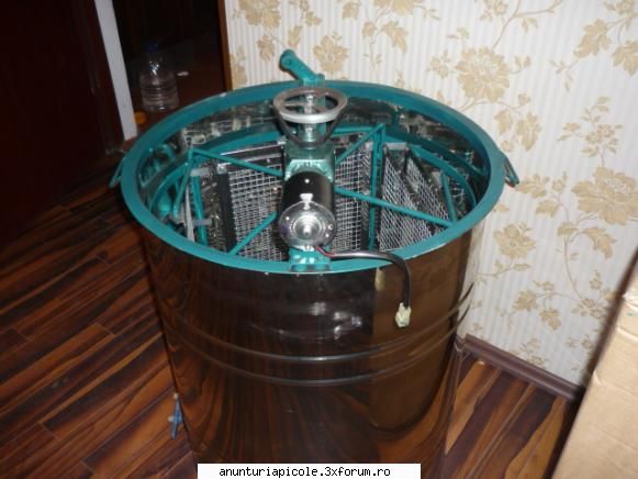 vand centrifuga inox patru rame reversibila - tiberiuss - VANZARI ECHIPAMENTE APICOLE