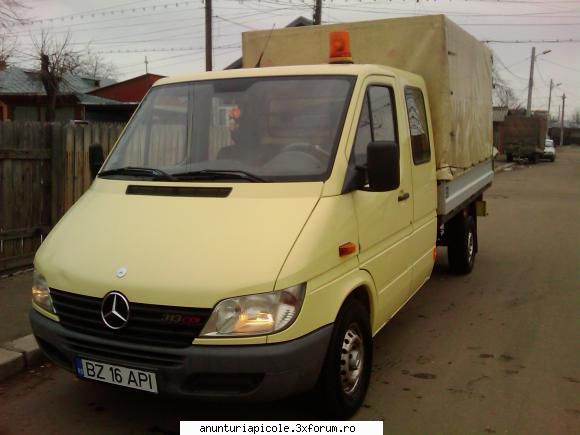 vand mercedes sprinter 313 doka,anul fab. 2002,6 remorcare 2000 kg,148 de mii bena 3,30 l-1.90