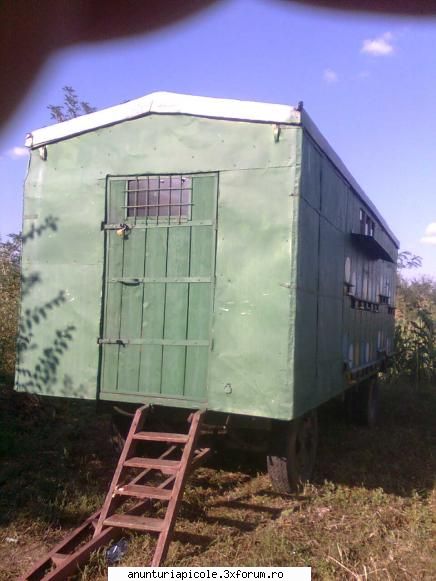 vand pavilion apicol - !!!vand pavilion apicol capacitate:52 stupi - VANZARI ECHIPAMENTE APICOLE