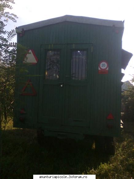 vand pavilion apicol - FLORIN STROIE - VANZARI ECHIPAMENTE APICOLE