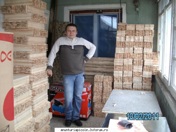 vind stupi si rame - =D tocmai am primit 4000 de rame super calitate - VANZARI ECHIPAMENTE APICOLE